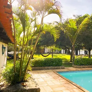 Peixe Crew Manguinhos Bed and breakfast